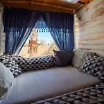 Campervans Κάμπινγκ