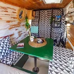 Campervans Κάμπινγκ *