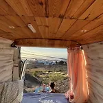 Κάμπινγκ Campervans *