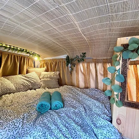 Campervans Campsite
