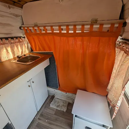 Campsite Campervans