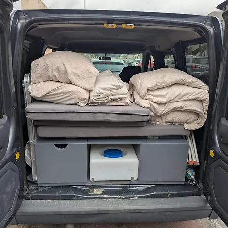 Campervans Κάμπινγκ *